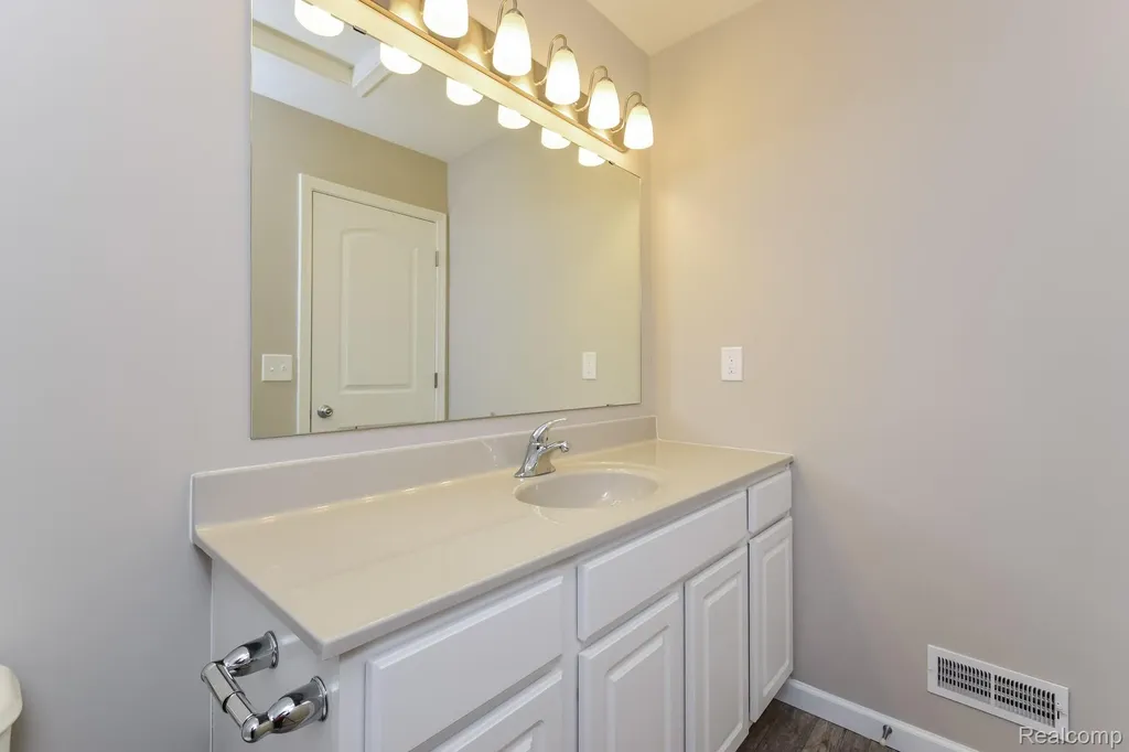 2110 Stillwater Drive Davison Township MI 48423
