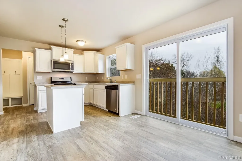 2110 Stillwater Drive Davison Township MI 48423