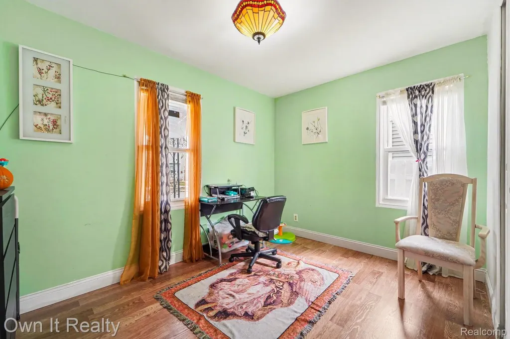 1647 Stewart Avenue Lincoln Park City MI 48146