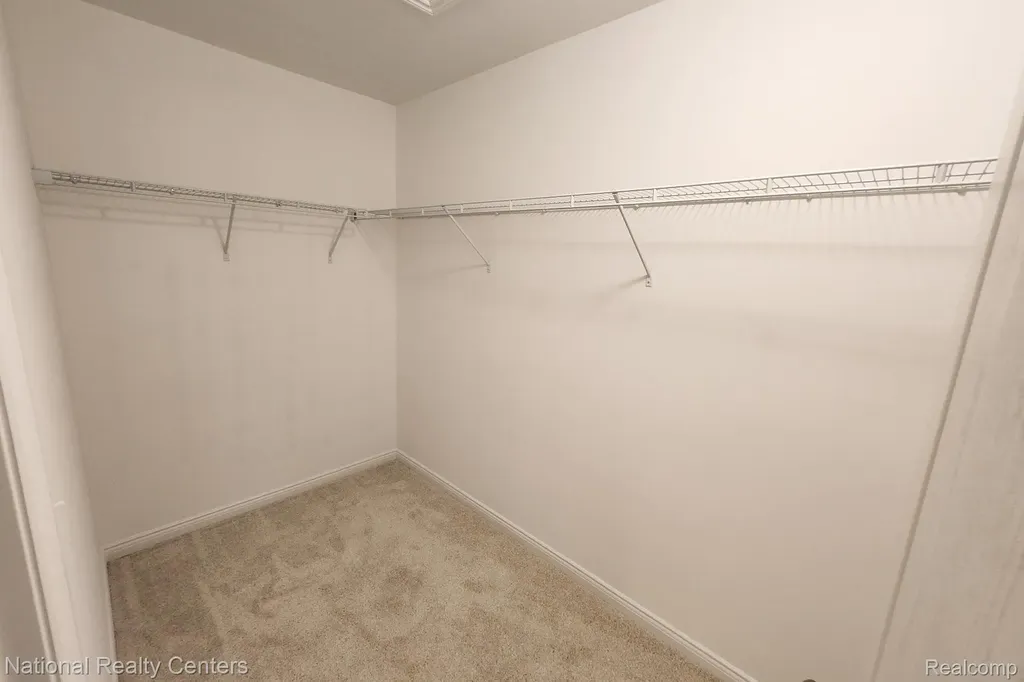 360 Devonshire Drive Lapeer City MI 48446