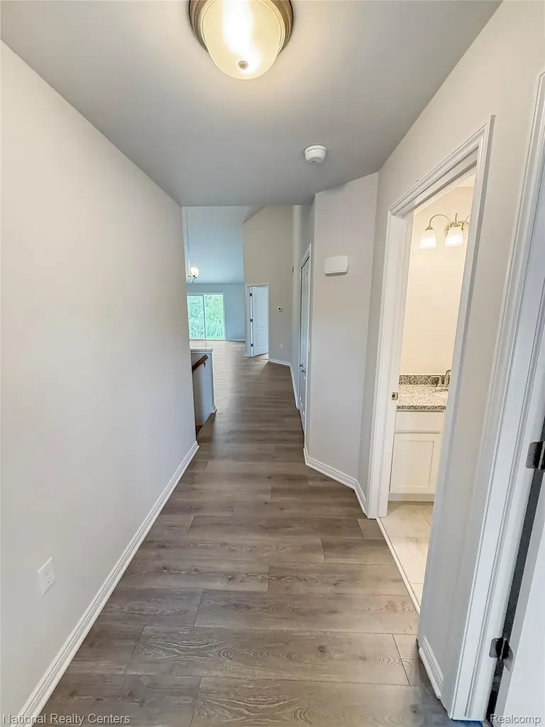 360 Devonshire Drive Lapeer City MI 48446