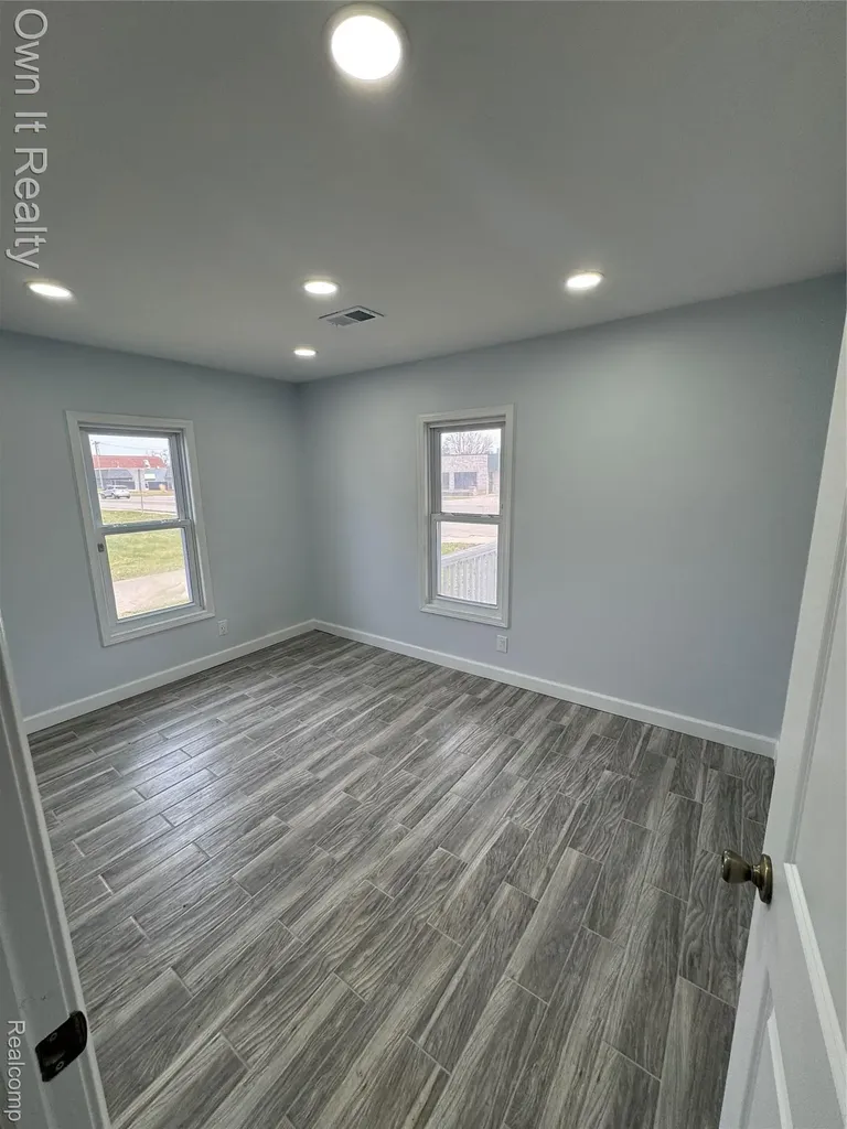 6004 Monroe Boulevard Taylor City MI 48180