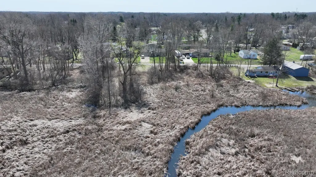 Tbd Steadfield Street Commerce Charter Township MI 48382