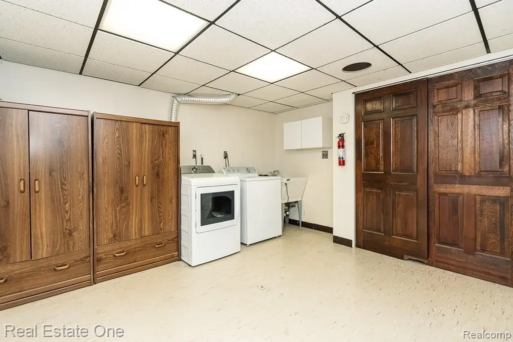 53081 Scenic Drive Shelby Charter Township MI 48316