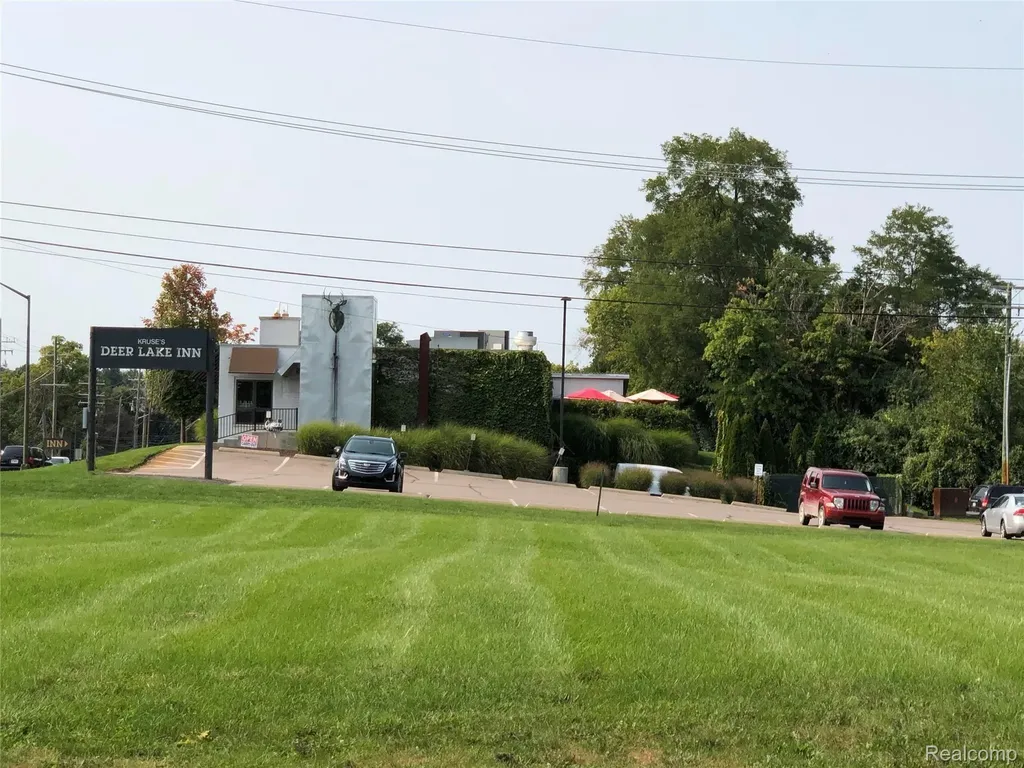 V/l Dixie Highway Independence Charter Township MI 48346