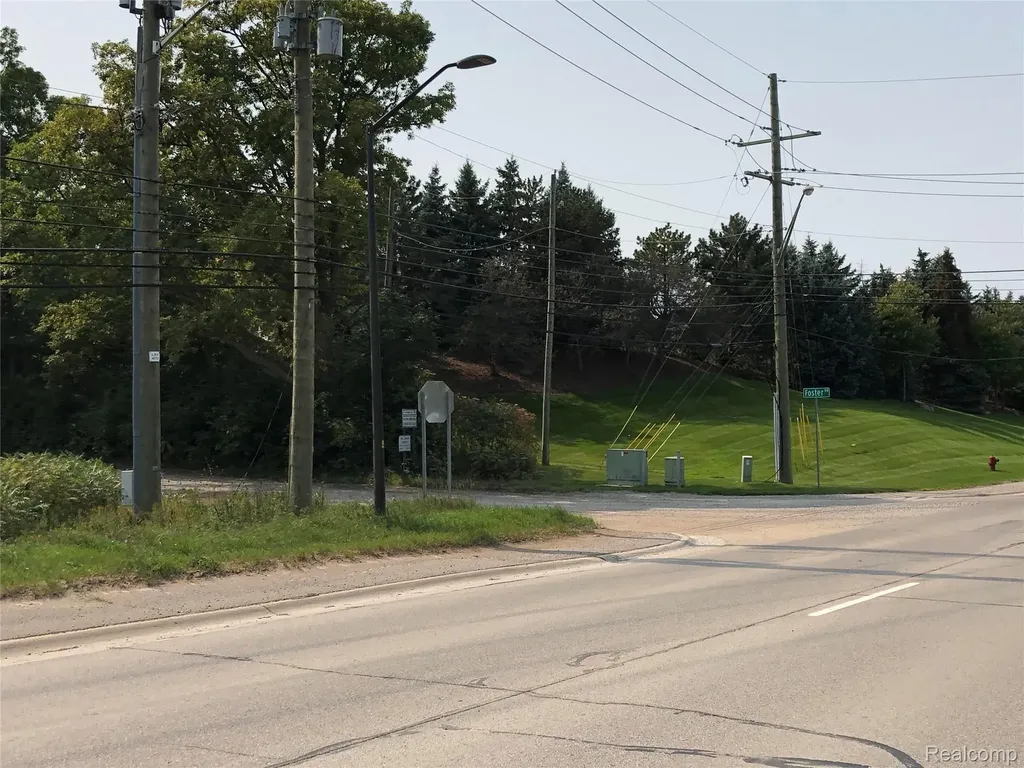 V/l Dixie Highway Independence Charter Township MI 48346