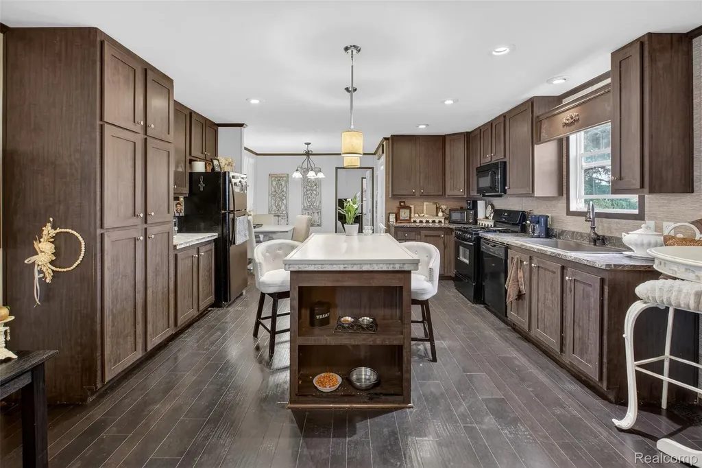 4567 Ashwood Kochville Township MI 48603