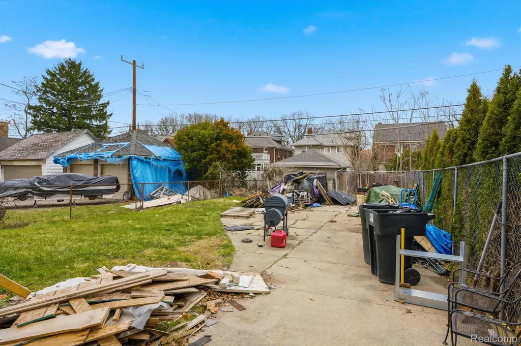 2500 Atkinson Street Detroit City MI 48206