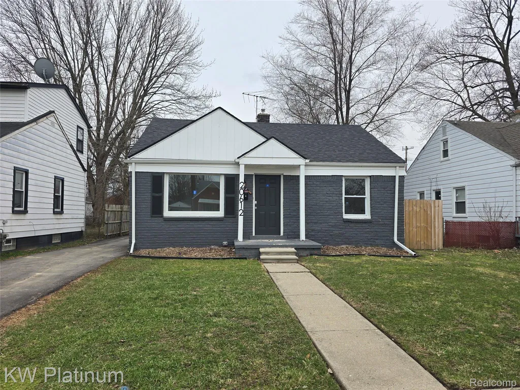 20612 Kingsville Street Detroit City MI 48225
