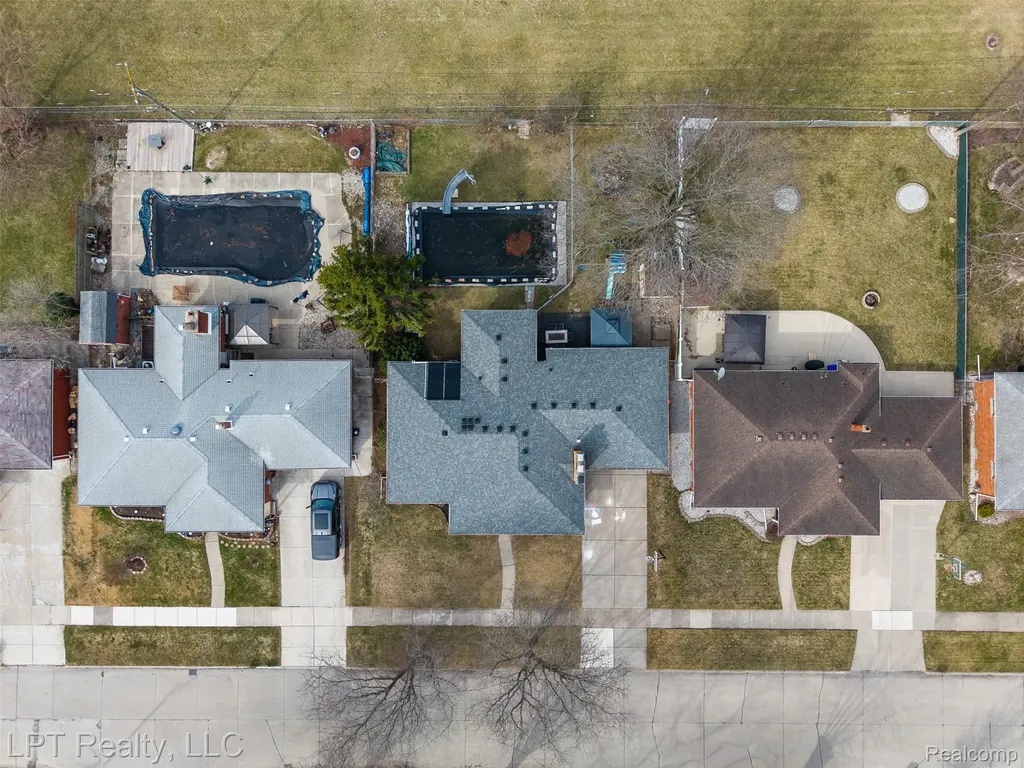 30605 Champine Street St. Clair Shores City MI 48082