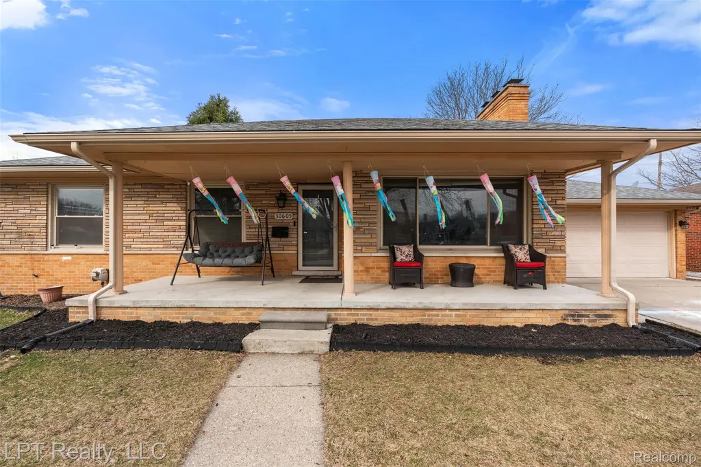 30605 Champine Street St. Clair Shores City MI 48082