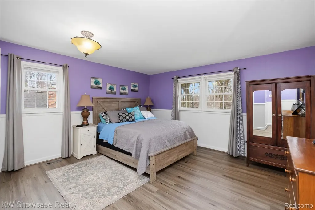 6144 Venice Drive Commerce Charter Township MI 48382