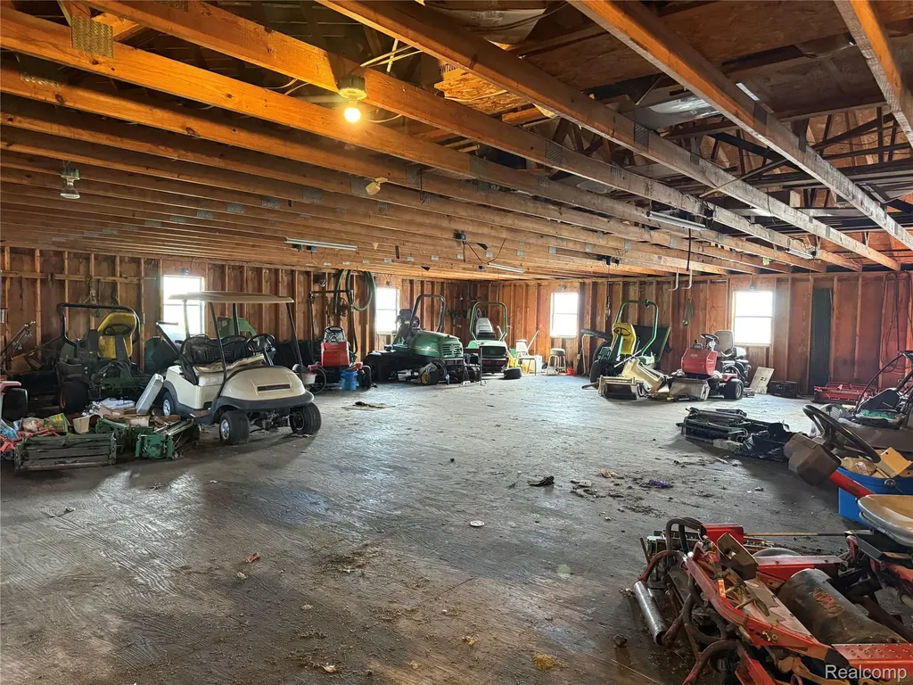 12915 Sumpter Road Exeter Township MI 48117