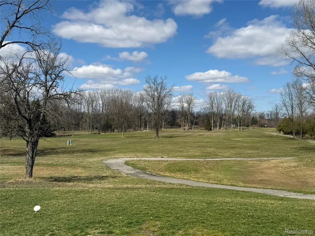 12915 Sumpter Road Exeter Township MI 48117