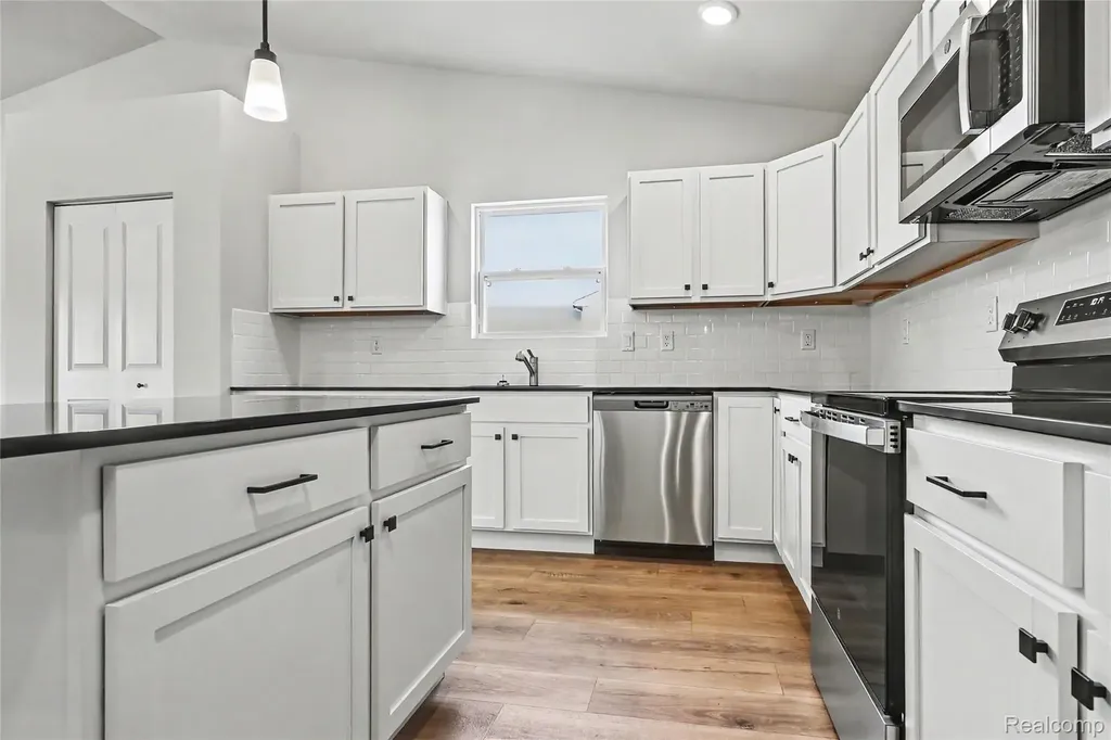 1222 Lockes Street Marion Township MI 48843