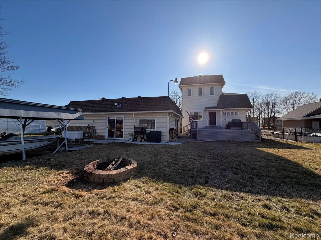 38850 Pardee Street Harrison Charter Township MI 48045