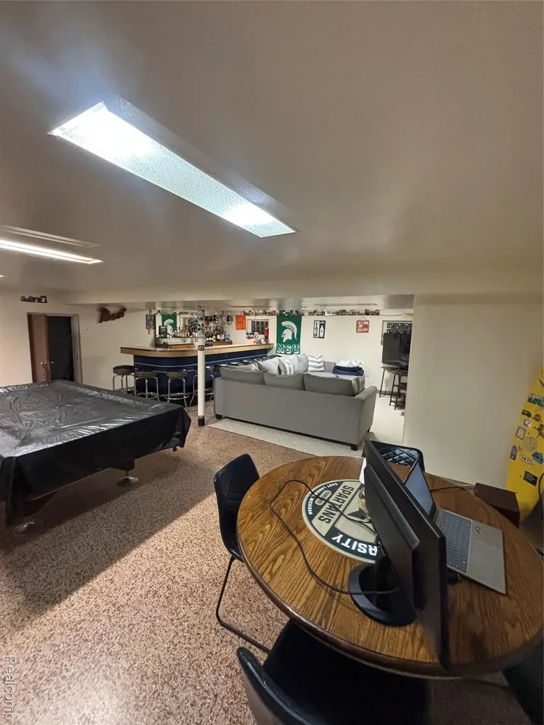 38850 Pardee Street Harrison Charter Township MI 48045