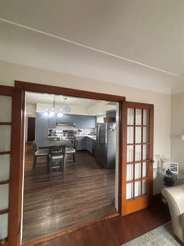 38850 Pardee Street Harrison Charter Township MI 48045