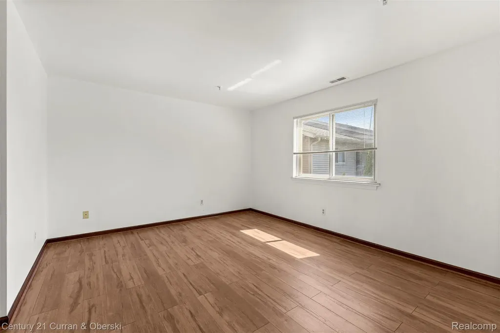 10161 Nancys Boulevard Grosse Ile Township MI 48138