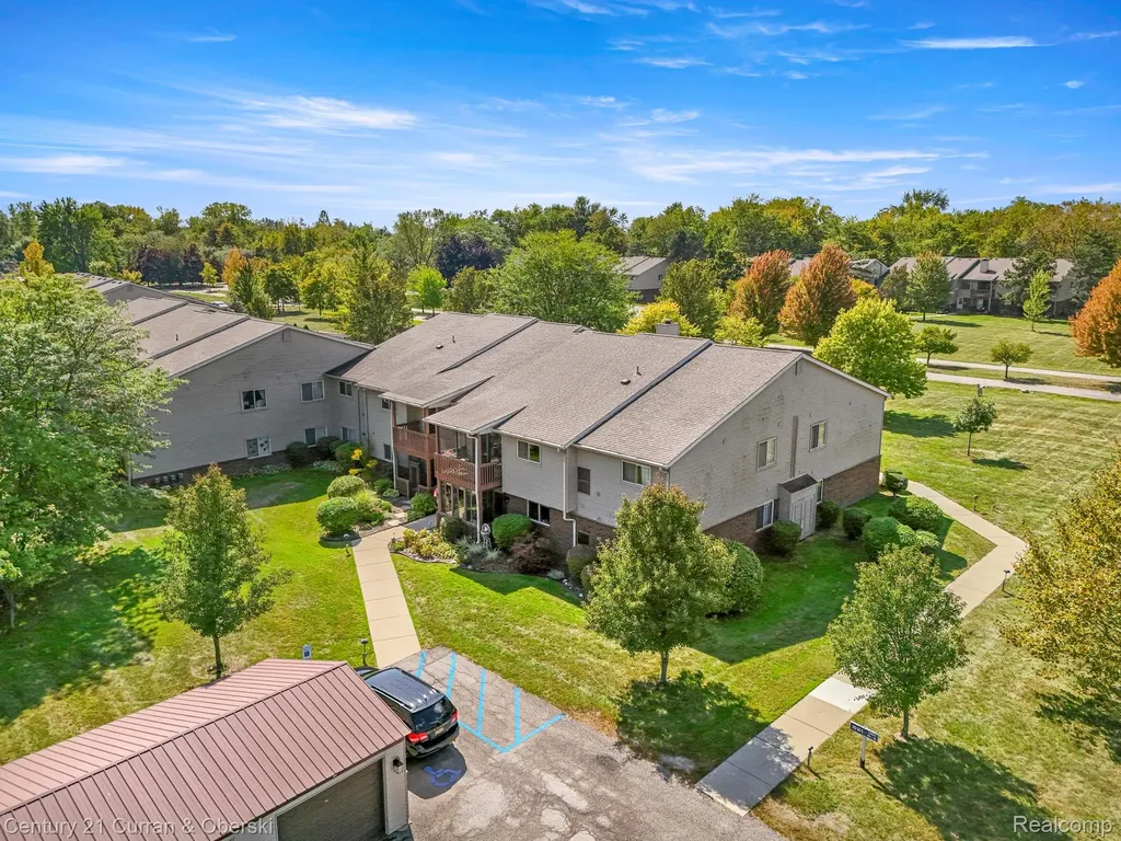 10161 Nancys Boulevard Grosse Ile Township MI 48138