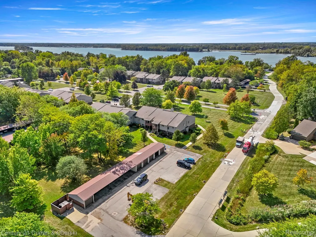 10161 Nancys Boulevard Grosse Ile Township MI 48138