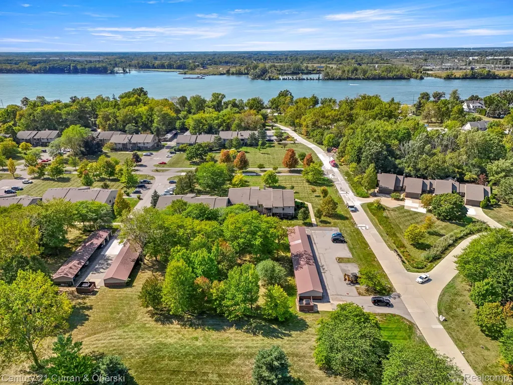10161 Nancys Boulevard Grosse Ile Township MI 48138