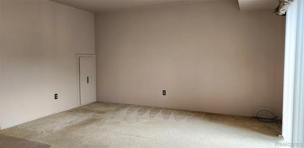 15699 Dupage Boulevard Taylor City MI 48180