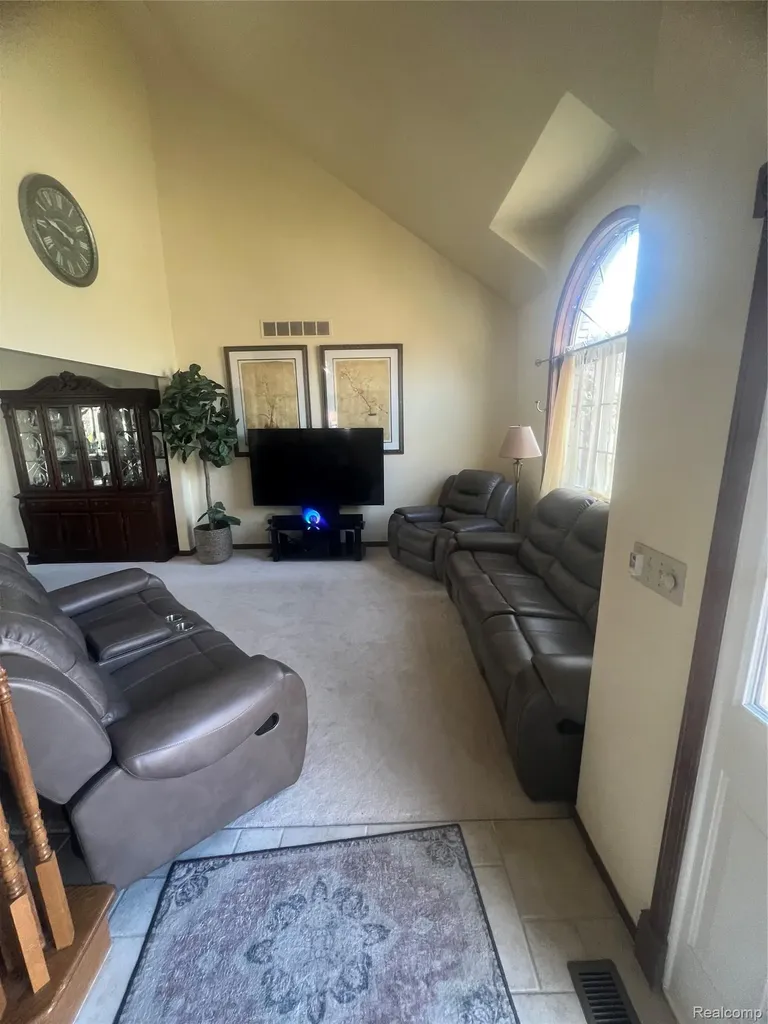 21589 Hunter Circle S Taylor City MI 48180