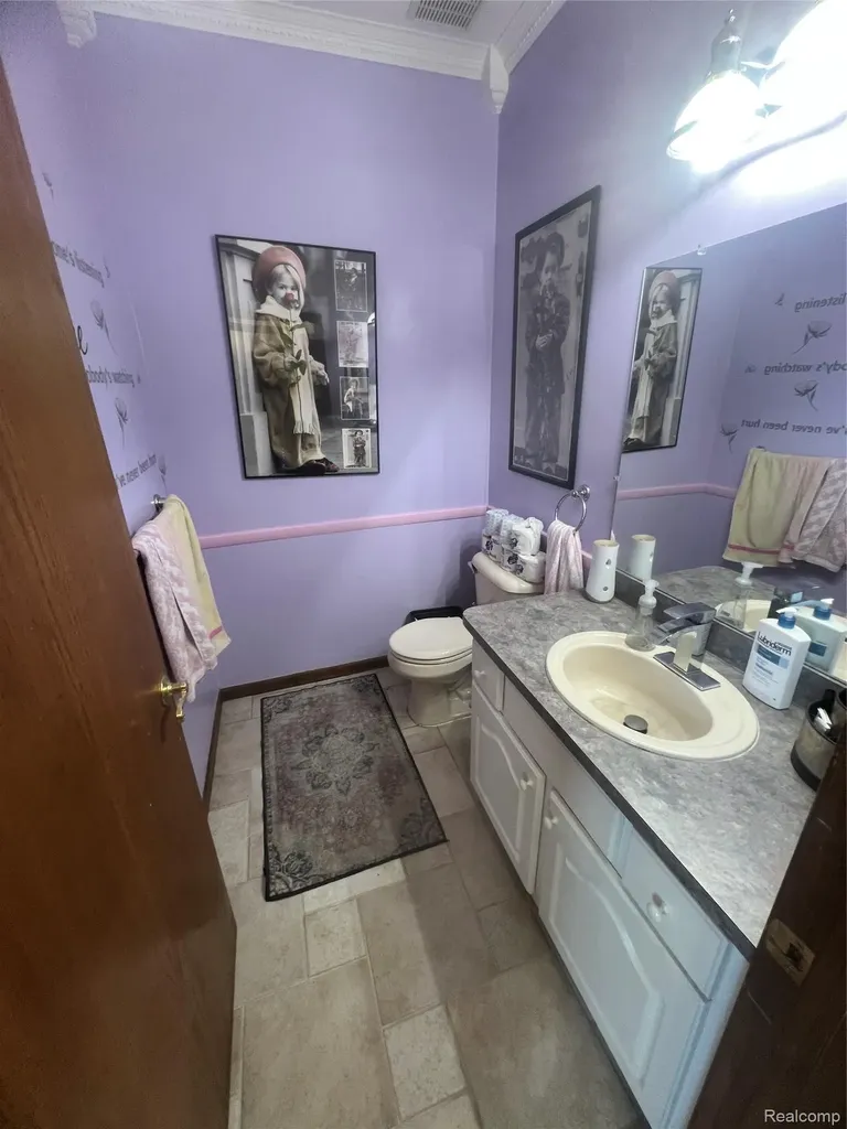 21589 Hunter Circle S Taylor City MI 48180