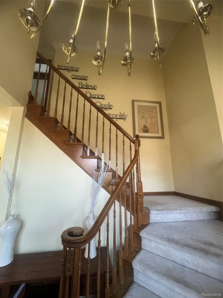 21589 Hunter Circle S Taylor City MI 48180