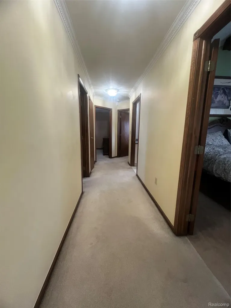 21589 Hunter Circle S Taylor City MI 48180