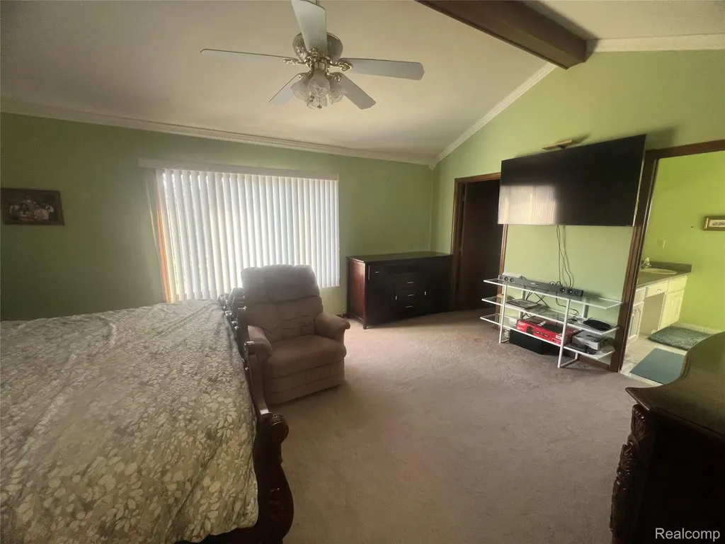 21589 Hunter Circle S Taylor City MI 48180