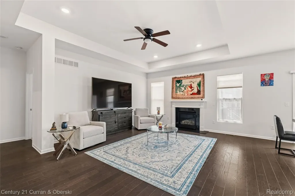 8270 Carston Lane Green Oak Township MI 48116