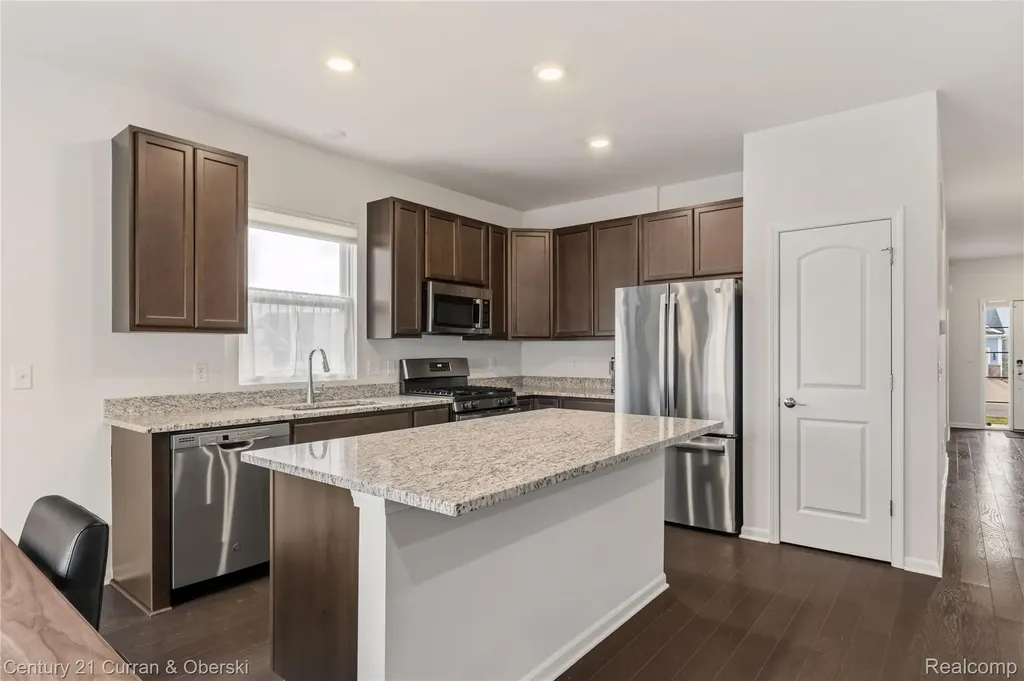 8270 Carston Lane Green Oak Township MI 48116