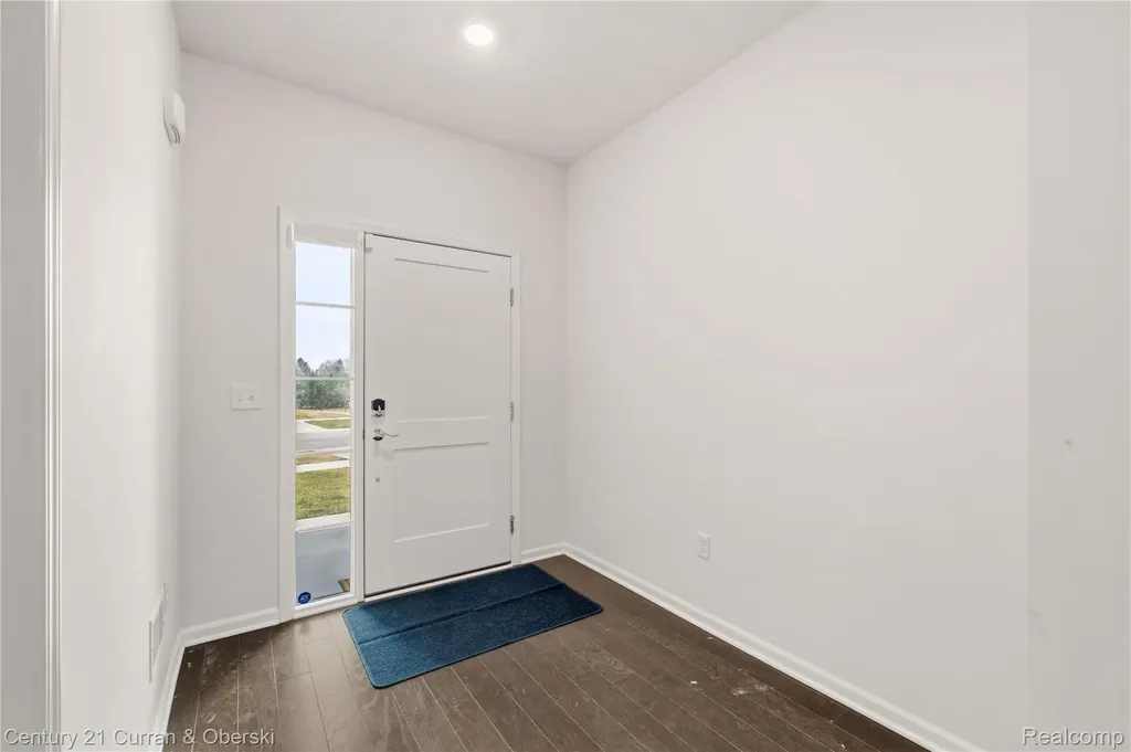 8270 Carston Lane Green Oak Township MI 48116