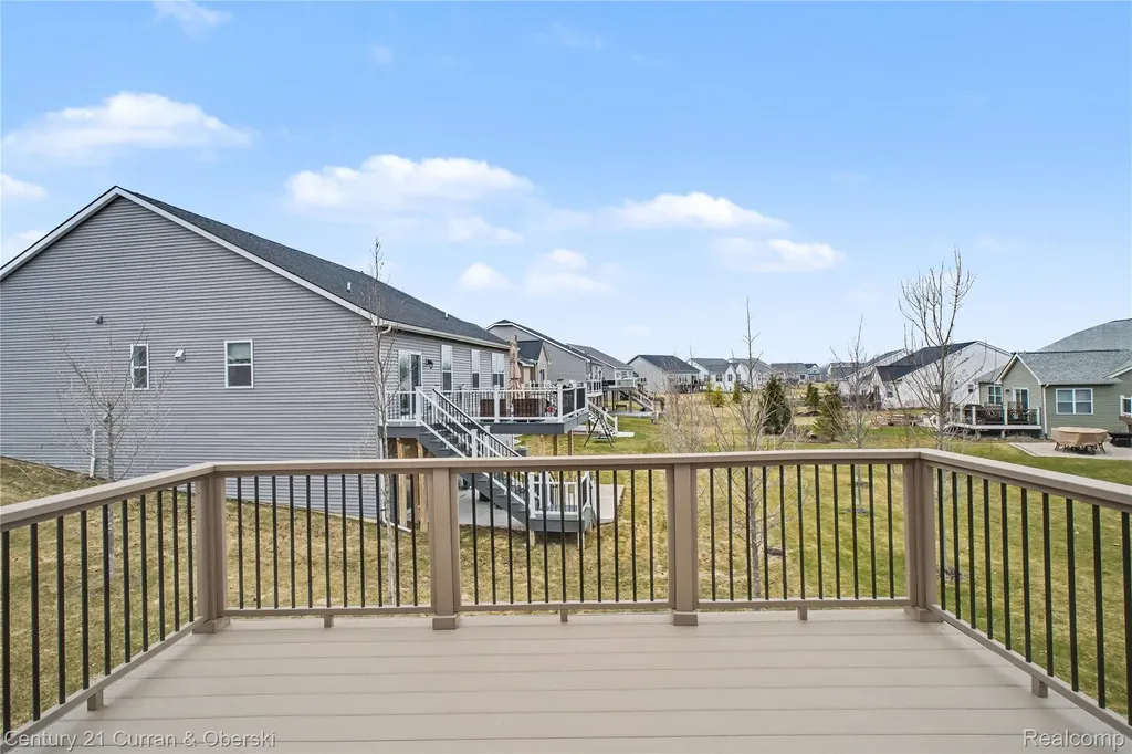 8270 Carston Lane Green Oak Township MI 48116