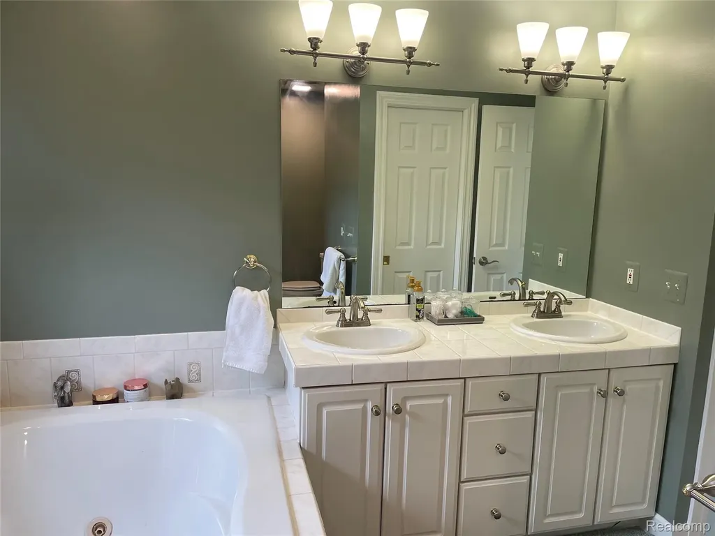 820 Lockwood Road Ortonville Village MI 48462