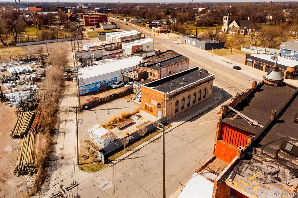 3401 & 3415 Michigan Avenue Detroit City MI 48216