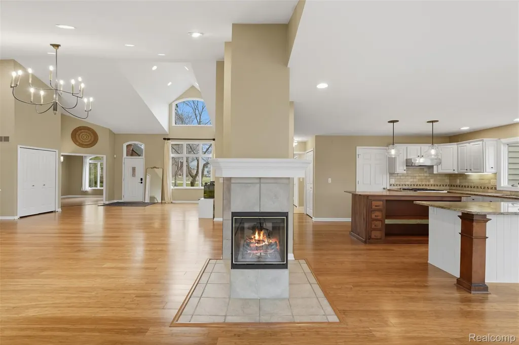 2181 Trillium Woods Drive Ann Arbor Charter Township MI 48105