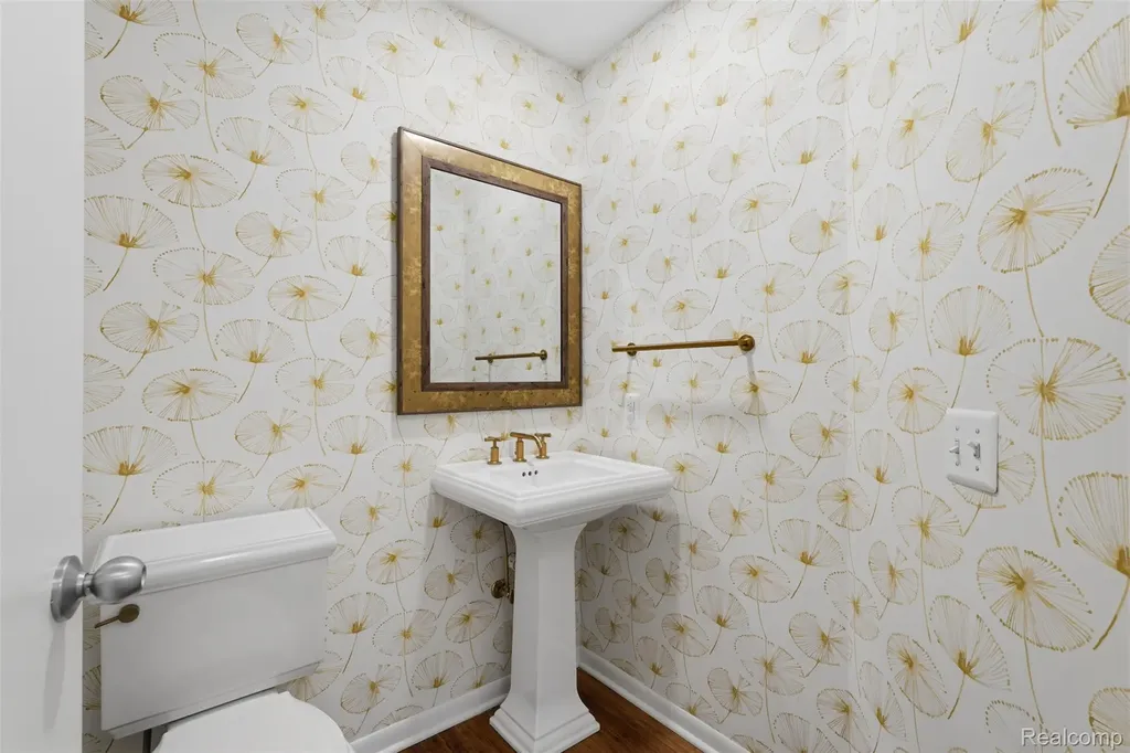 2181 Trillium Woods Drive Ann Arbor Charter Township MI 48105
