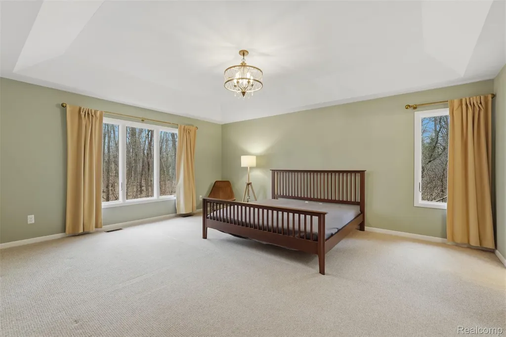 2181 Trillium Woods Drive Ann Arbor Charter Township MI 48105