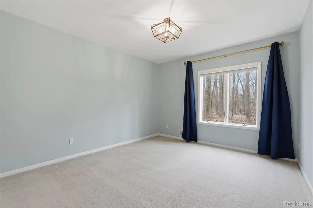 2181 Trillium Woods Drive Ann Arbor Charter Township MI 48105