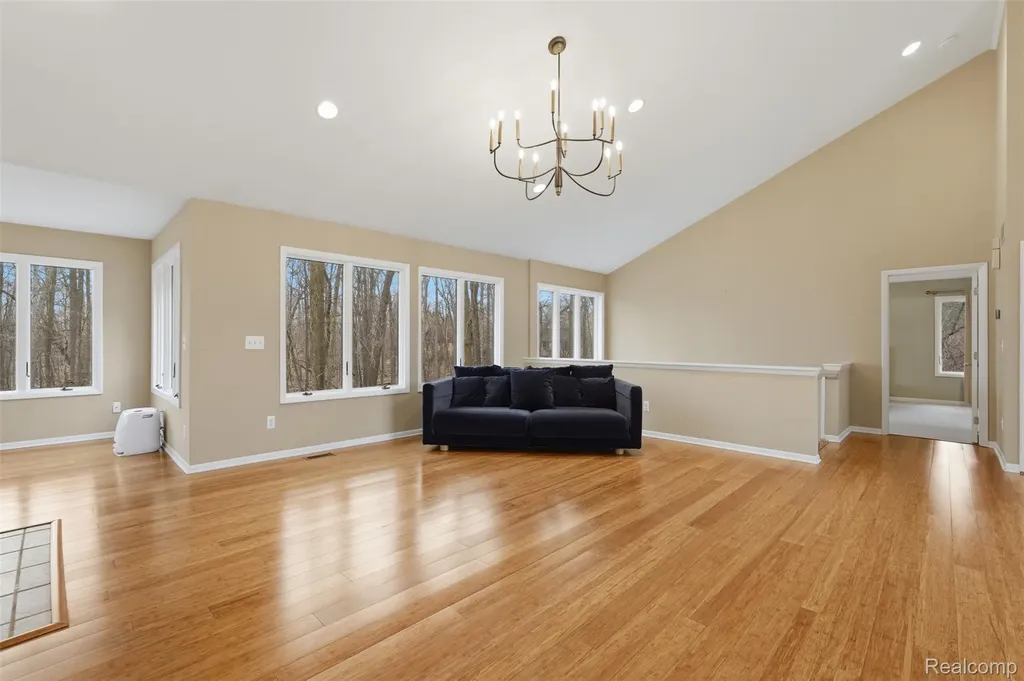 2181 Trillium Woods Drive Ann Arbor Charter Township MI 48105