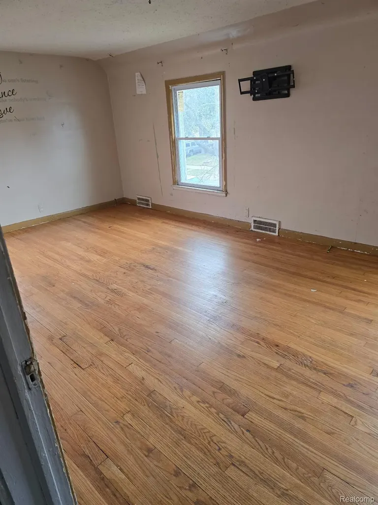 14773 Kilbourne Street Detroit City MI 48213