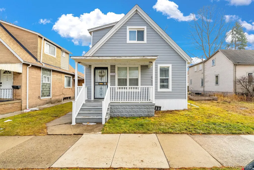 2248 Faber Street Hamtramck City MI 48212