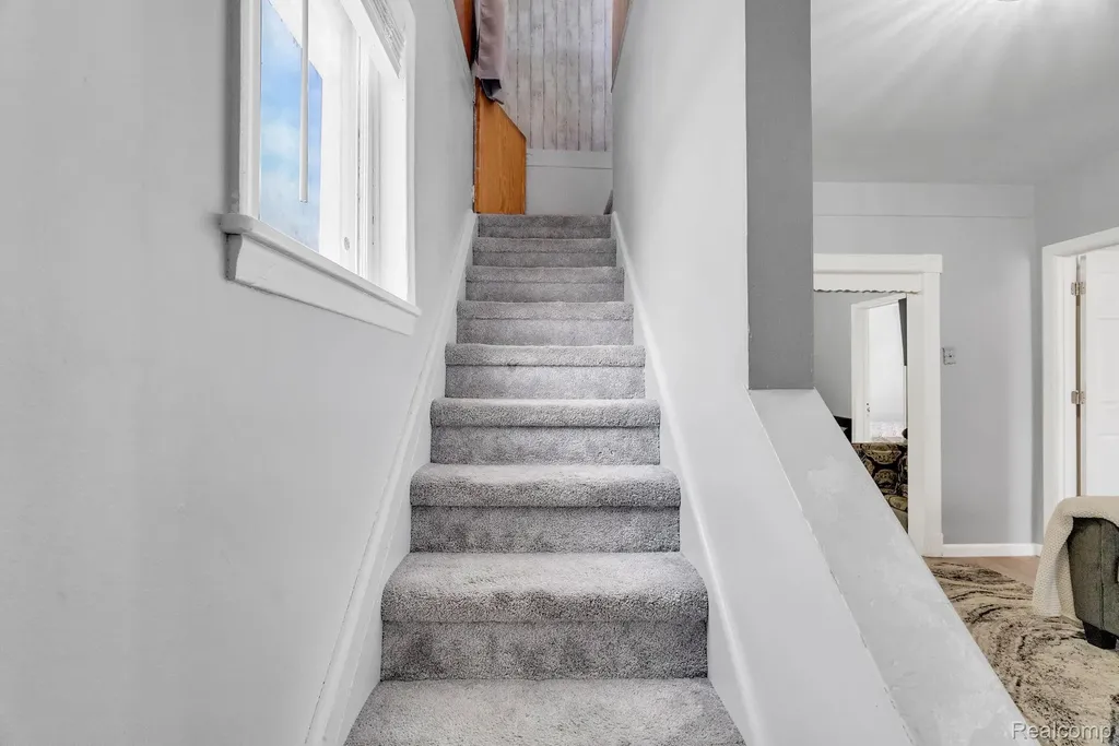 2248 Faber Street Hamtramck City MI 48212