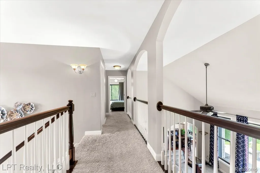 8617 Bonaventure Drive Green Oak Township MI 48116