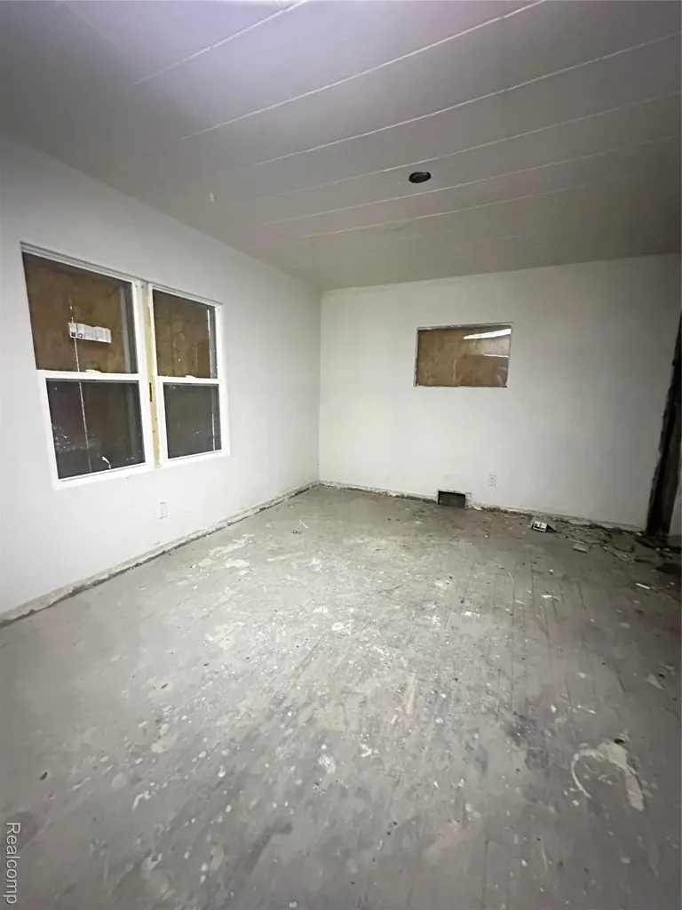 4816 Glenn Avenue Flint City MI 48505