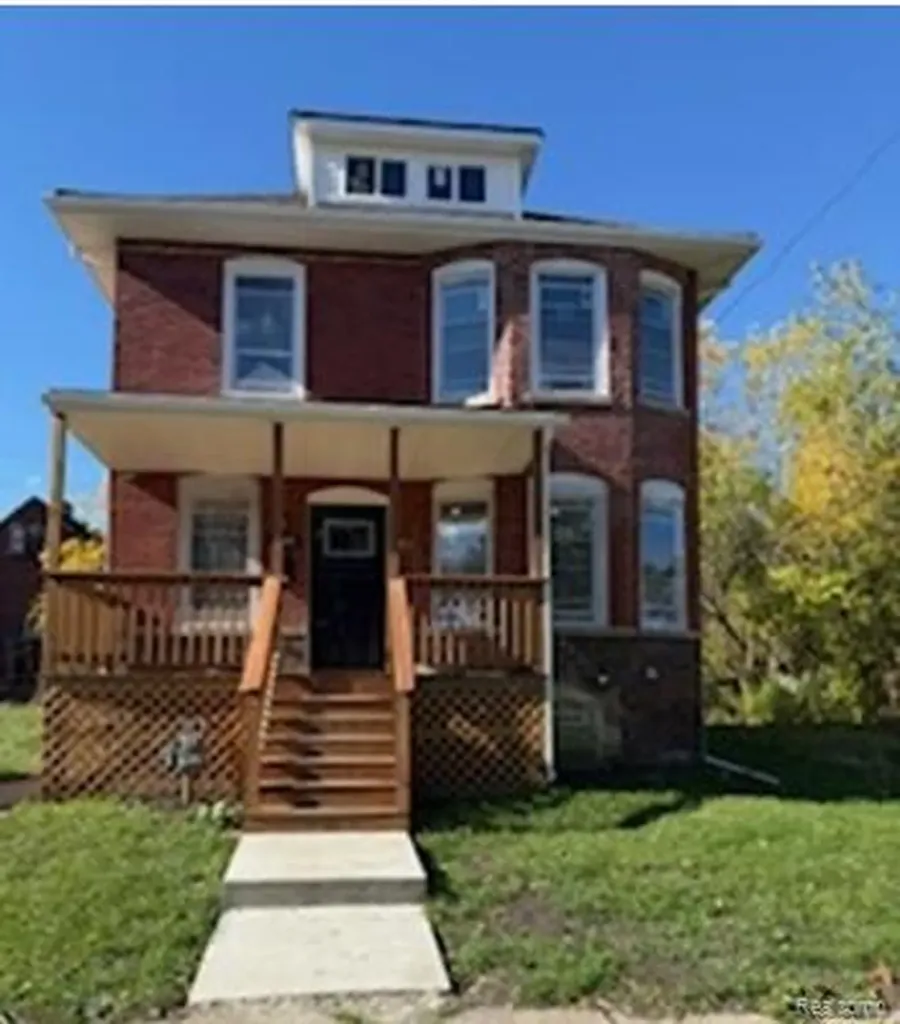 2463 Townsend Street Detroit City MI 48214
