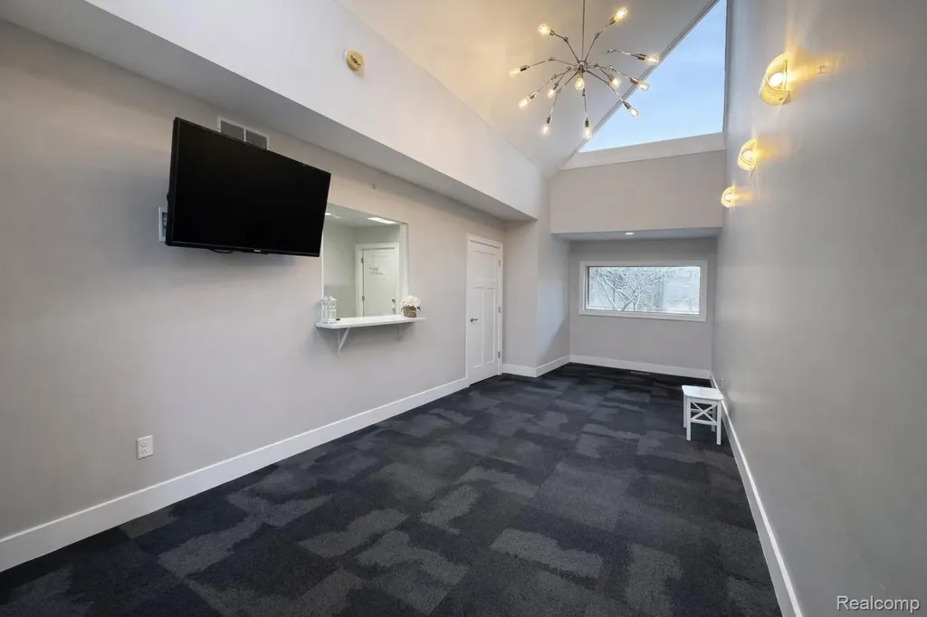 8584 N Canton Center Road Canton Charter Township MI 48187